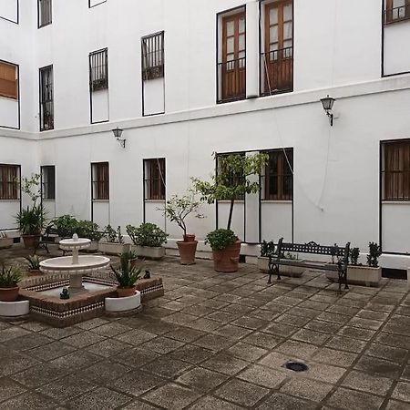Apartamento Puerta Real Sewilla Zewnętrze zdjęcie