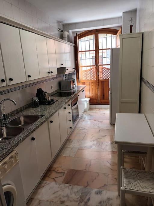 Apartamento Puerta Real Sewilla Zewnętrze zdjęcie